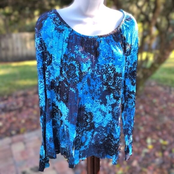 Tops - Super Soft Knit Top L